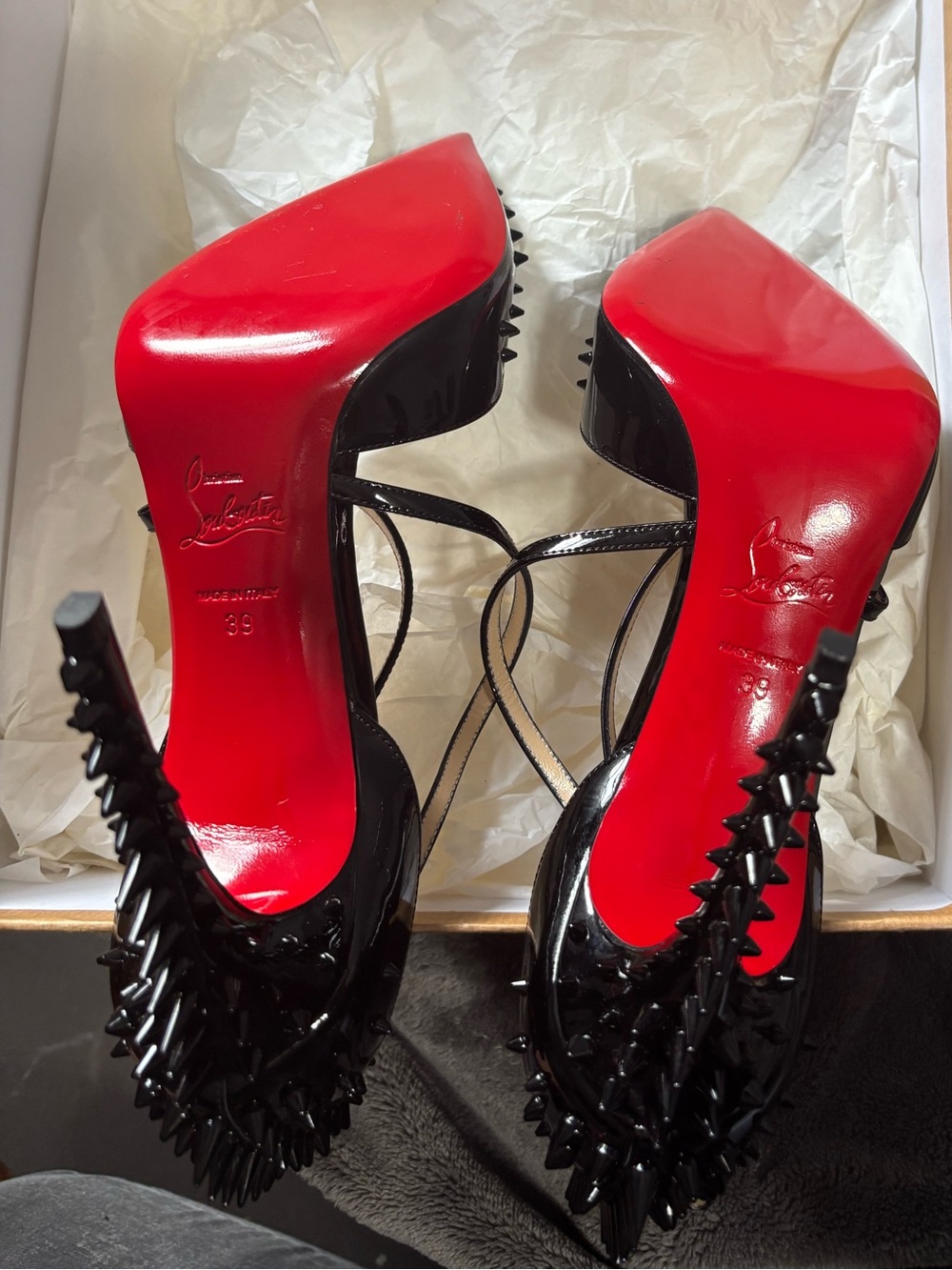 Christian Louboutin Goldocross Spiked Heels SZ. 39 - Picture 9 of 9
